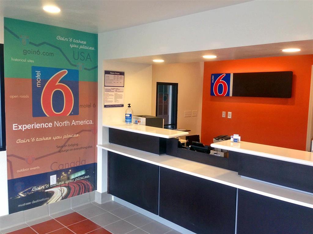 Motel 6-Bryan, Tx - College Station Beltér fotó